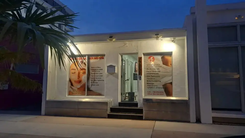 Storefront of Pay & Go Laser MD Spa, Hollywood