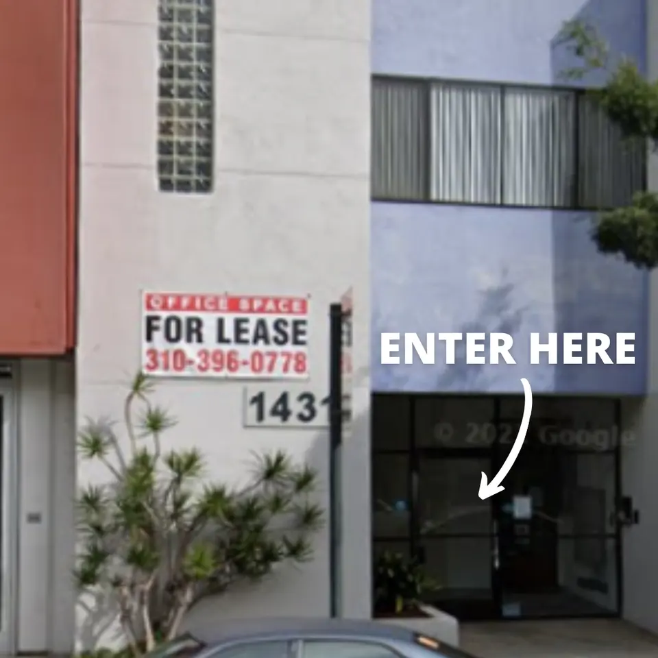 Wax That Ash’s published 7th Street building entrance guide, with an entrance arrow